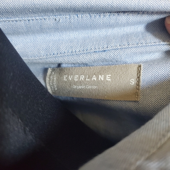 Everlane Boxy Button Down - Picture 3 of 4